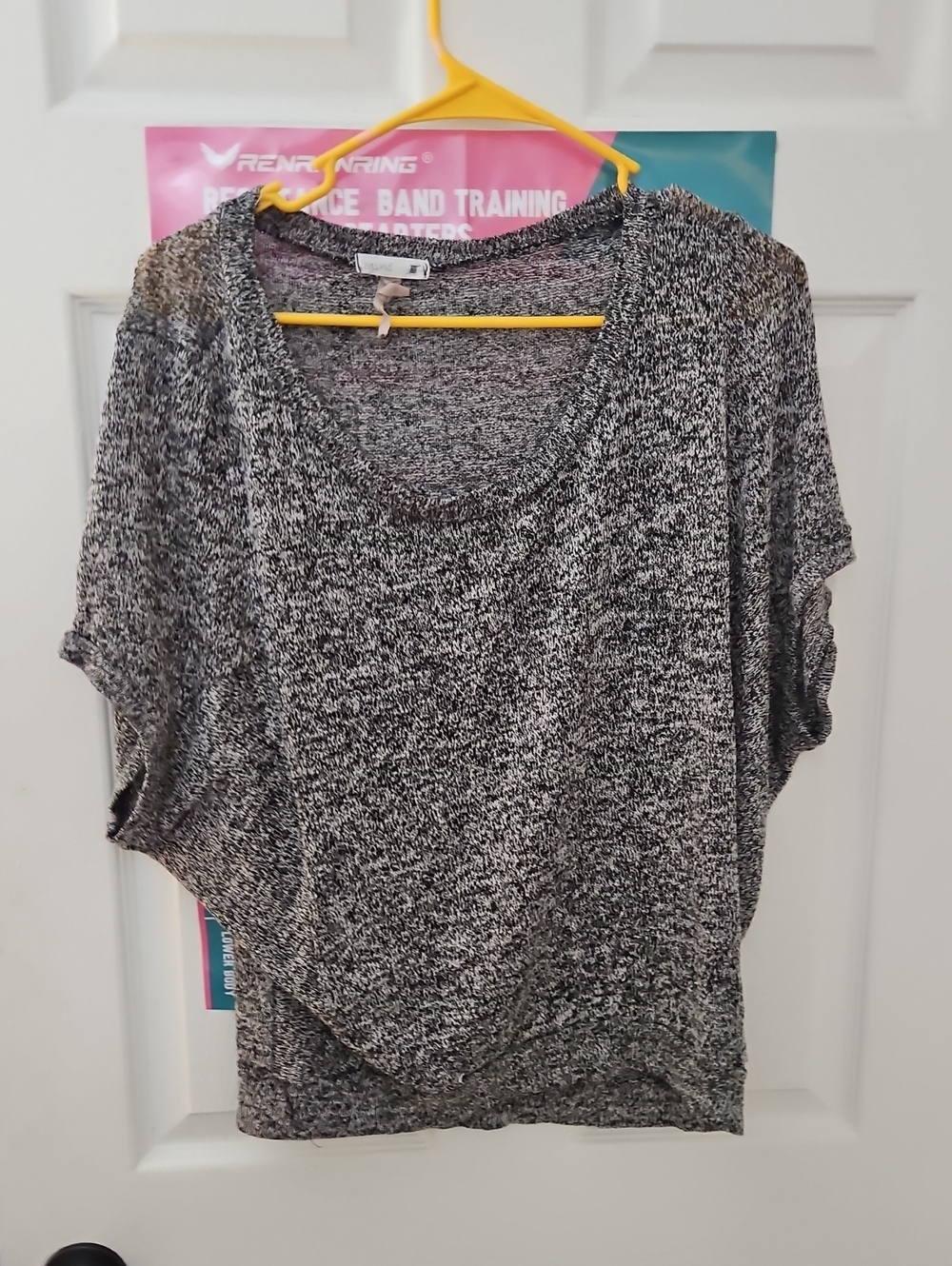 mine Black & White Heathered Scoop Neck Knit Top